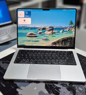 New Laptop Apple MacBook Pro 2024 M4 16GB Apple M4 Pro SSD 512GB