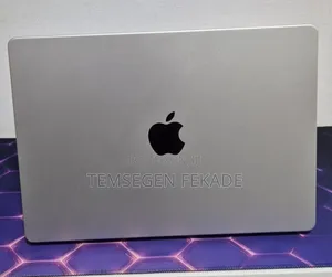 New Laptop Apple MacBook Pro 2024 M4 16GB Apple M4 Pro SSD 512GB
