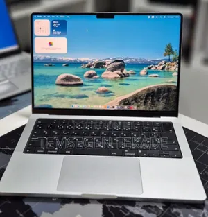 New Laptop Apple MacBook Pro 2024 M4 16GB Apple M4 Pro SSD 512GB