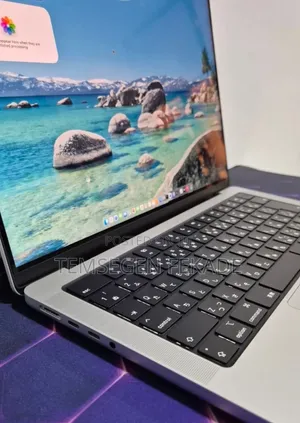 New Laptop Apple MacBook Pro 2024 M4 16GB Apple M4 Pro SSD 512GB