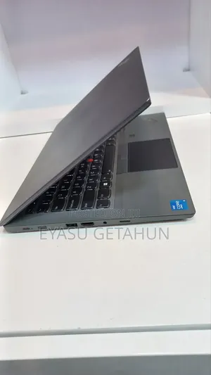 New Laptop Lenovo ThinkPad T14 16GB Intel Core i5 SSD 512GB