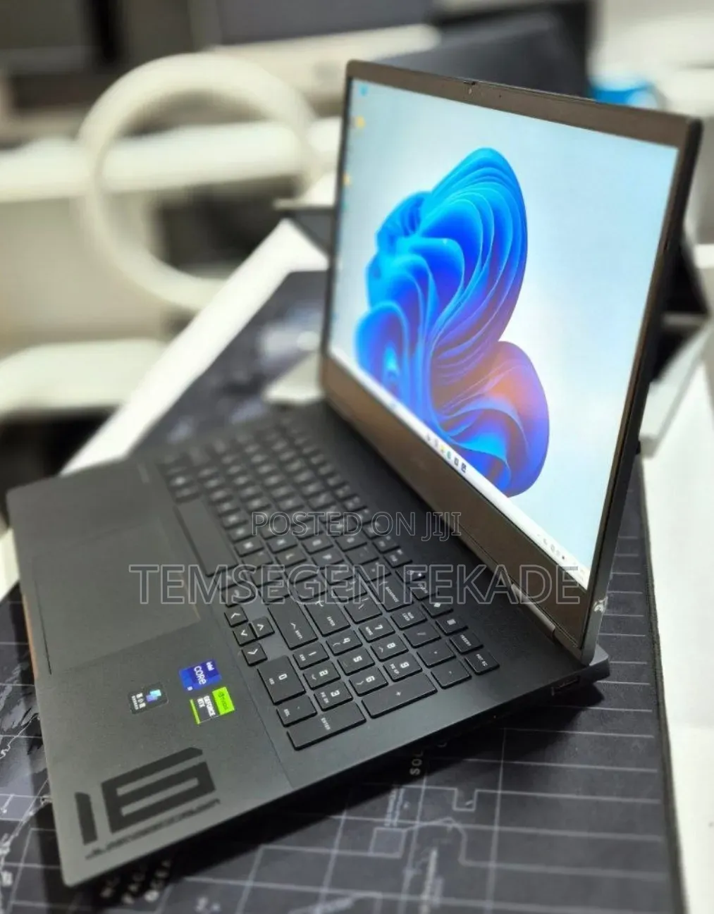 New Laptop HP Omen 16 16GB Intel Core i9 SSD 1T
