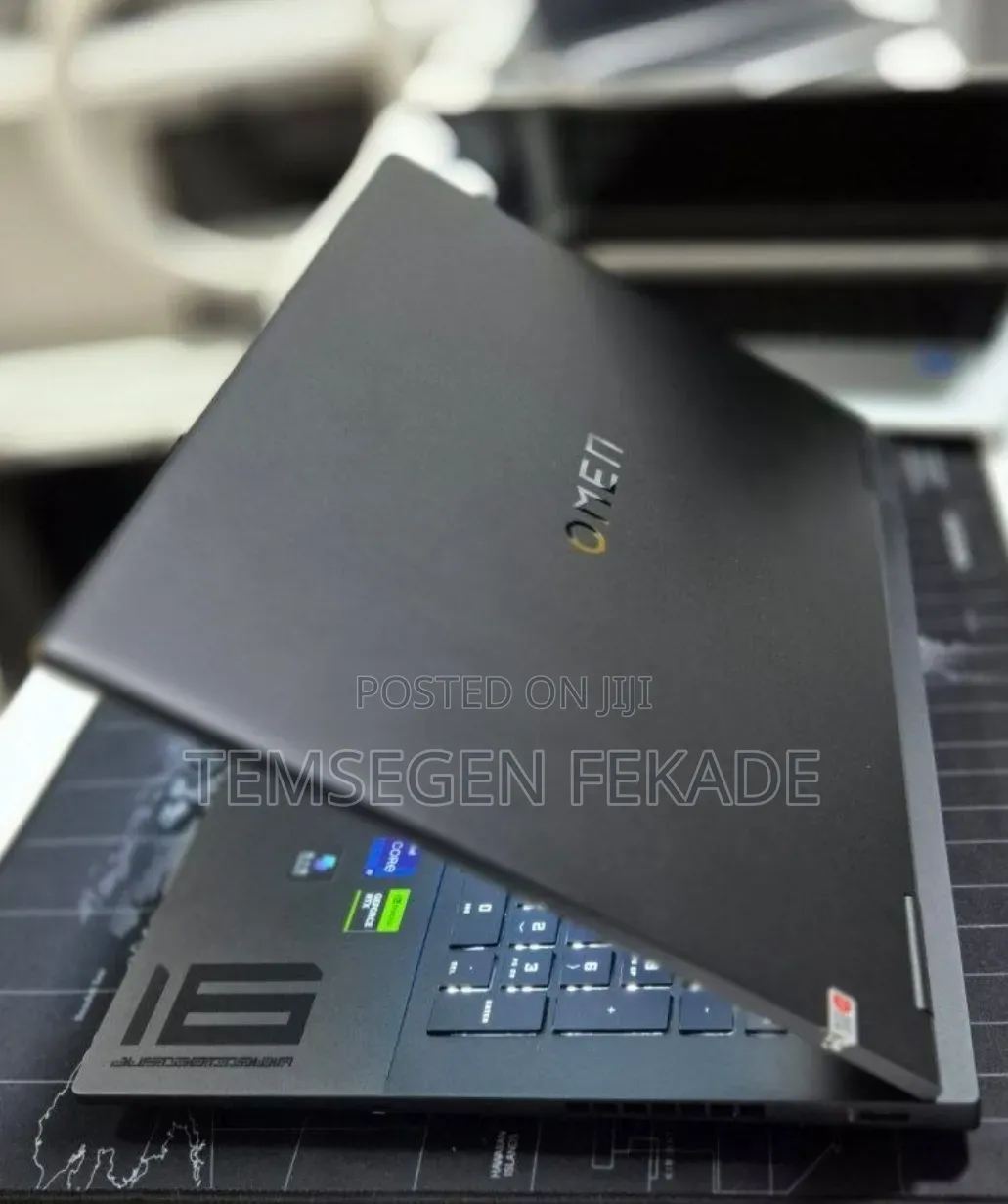 New Laptop HP Omen 16 16GB Intel Core i9 SSD 1T