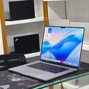 New Laptop Apple MacBook Pro 2021 M1 32GB Apple M1 Max SSD 512GB