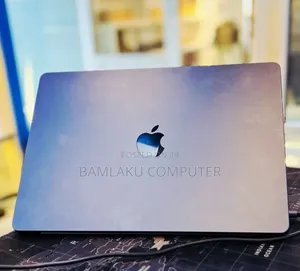 New Laptop Apple MacBook Air 2024 M3 8GB Apple M3 SSD 256GB