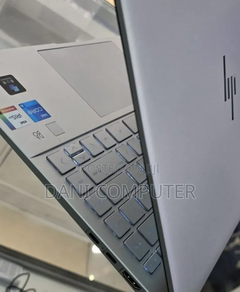 New Laptop HP Pavilion 14 16GB Intel Core i5 SSD 1T