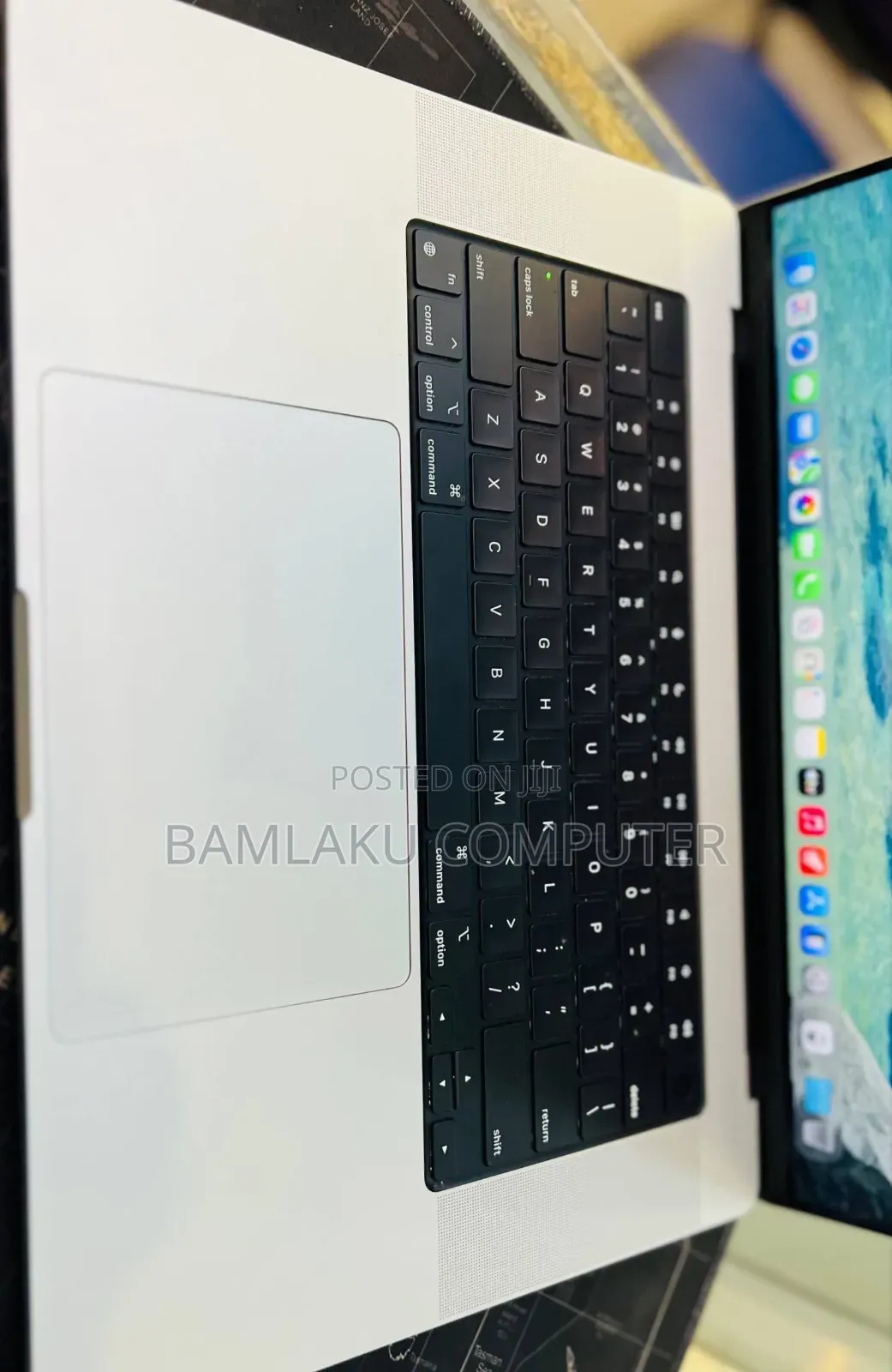 New Laptop Apple MacBook Pro 2021 M1 Max 32GB Apple M1 Max SSD 1T