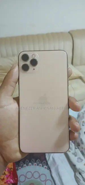 New Apple iPhone 11 Pro Max 256 GB Gold