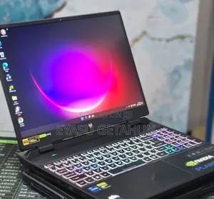 New Laptop Acer Predator Helios 16 16GB Intel Core i7 SSD 512GB