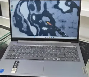 New Laptop Lenovo Ideapad 3 8GB Intel Core i5 SSD 512GB