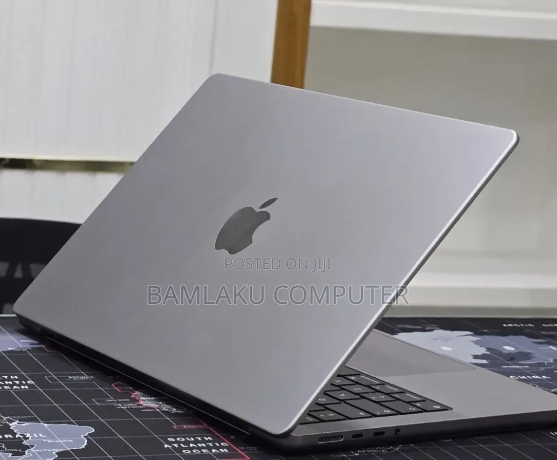 New Laptop Apple MacBook Pro 2021 M1 32GB Apple M1 Pro SSD 512GB