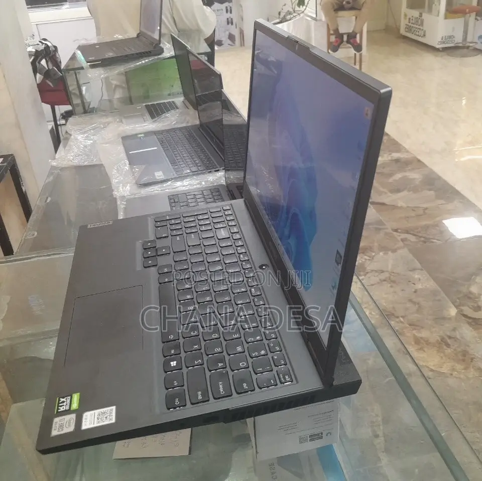 New Laptop Lenovo 16GB Intel Core i7 SSD 512GB