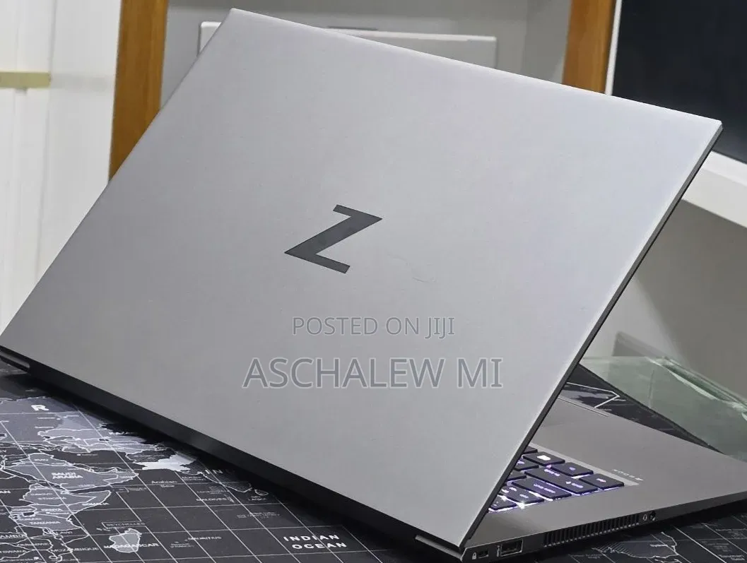 New Laptop HP ZBook 15 16GB Intel Core i9 SSD 512GB