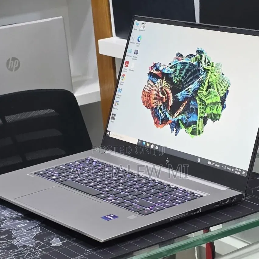 New Laptop HP ZBook 15 16GB Intel Core i9 SSD 512GB