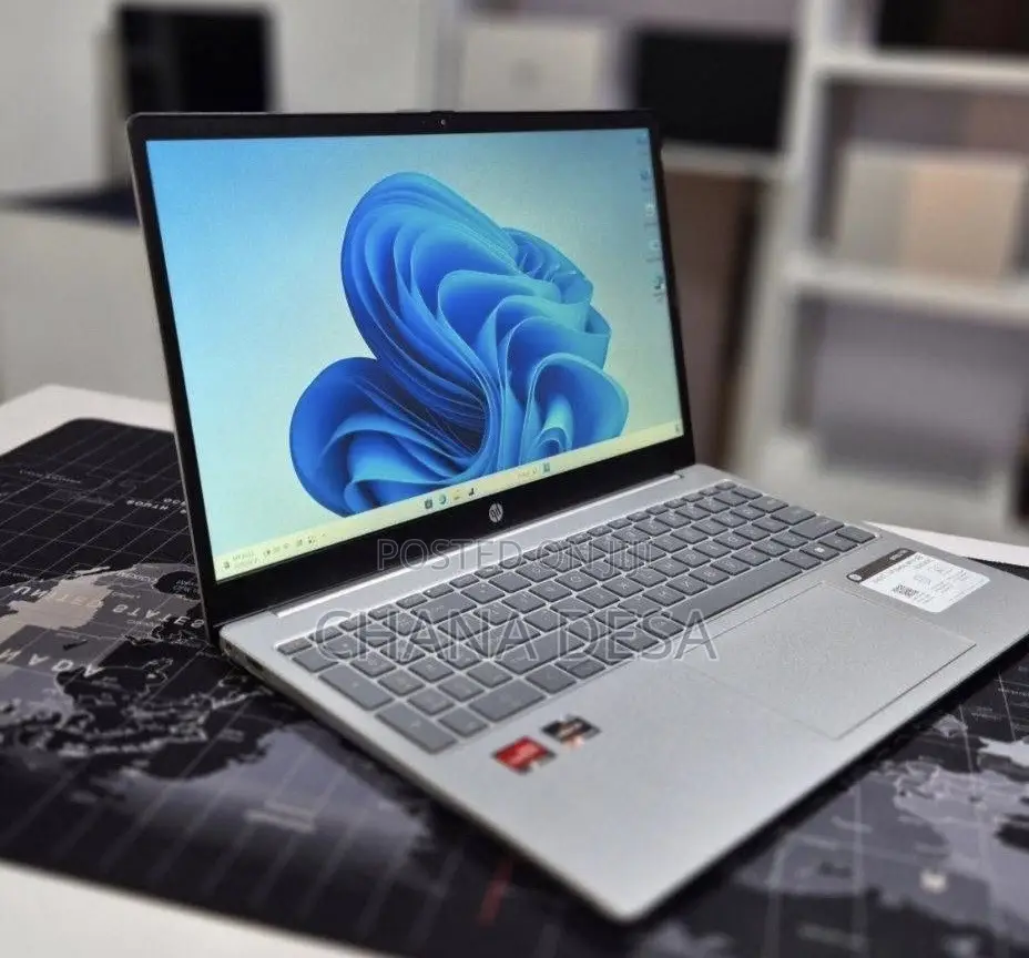 New Laptop HP 8GB AMD Ryzen 5 SSD 256GB