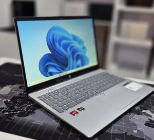 New Laptop HP 8GB AMD Ryzen 5 SSD 256GB