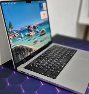 New Laptop Apple MacBook Pro 2024 M4 16GB Apple M4 Pro SSD 512GB