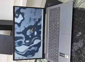 New Laptop Lenovo Ideapad 3 8GB Intel Core i5 SSD 512GB