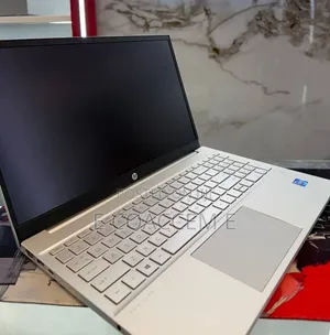 New Laptop HP 16GB Intel Core i7 SSD 512GB