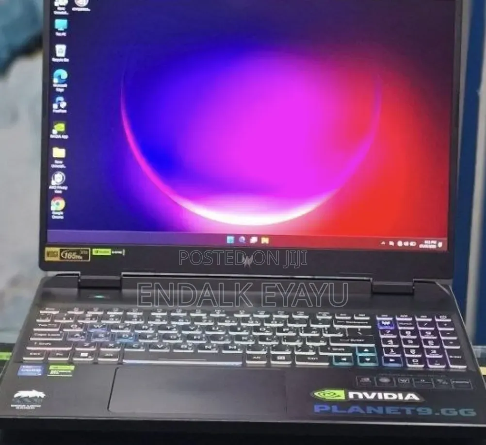 New Laptop Acer Predator Helios Neo 16 16GB Intel Core i7 SSD 512GB