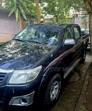 Toyota Hilux 3.0 D-4D 4x4 2013