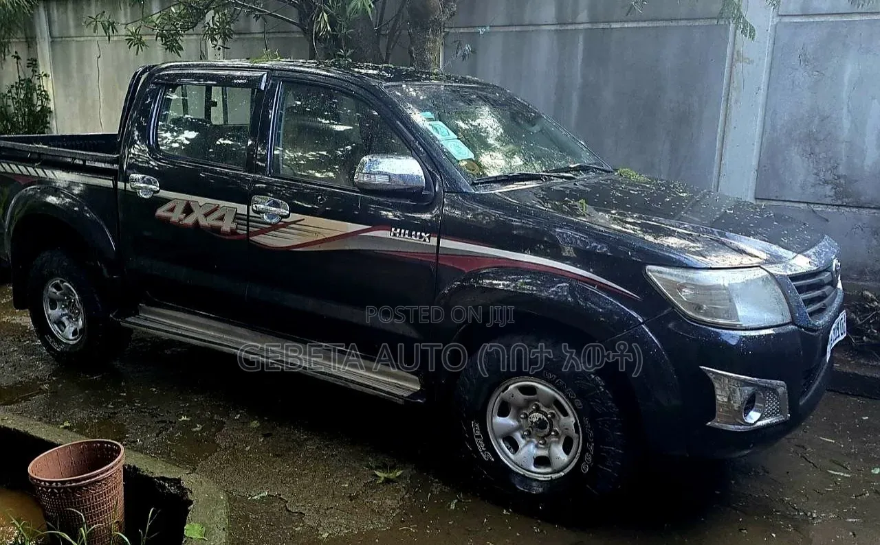 Toyota Hilux 3.0 D-4D 4x4 2013