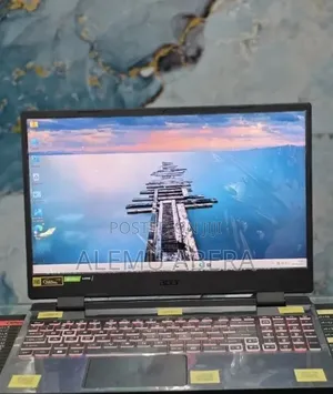 New Laptop Acer Nitro V 15 16GB Intel Core i9 SSD 512GB