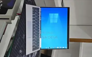 New Laptop HP X2 8GB Intel Core i5 SSD 256GB