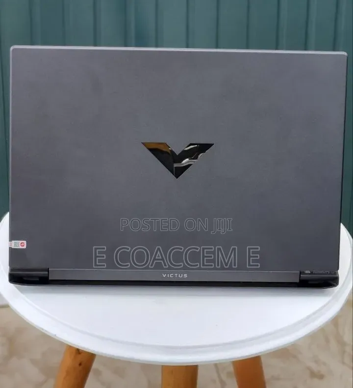 New Laptop HP 16GB Intel Core i7 SSD 1T