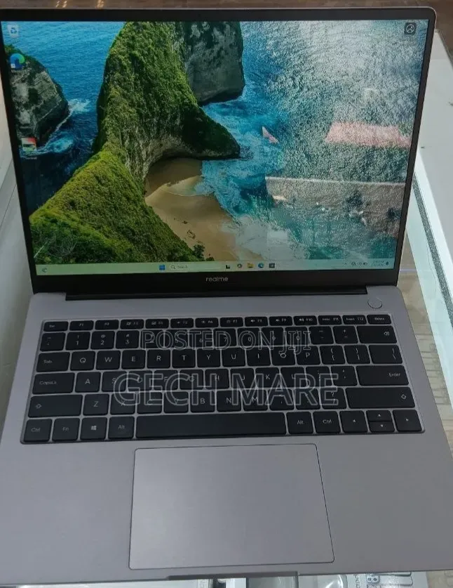 New Laptop Lenovo Ideapad 3 16GB Intel Core i5 SSD 512GB