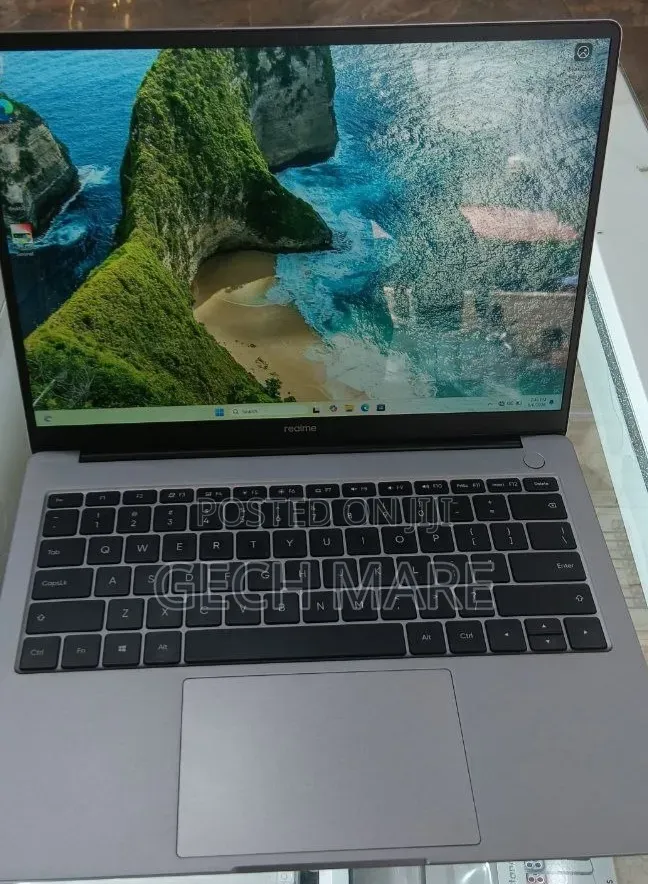 New Laptop Lenovo Ideapad 3 16GB Intel Core i5 SSD 512GB