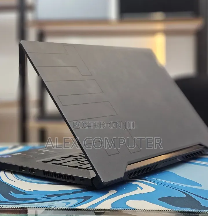 New Laptop Asus TUF Dash F15 16GB Intel Core i7 SSD 512GB