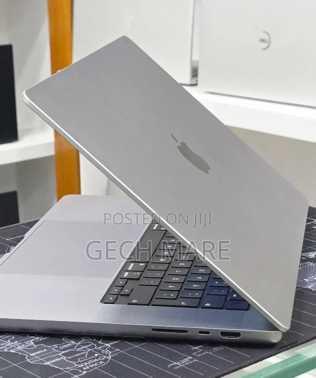 New Laptop Apple MacBook Pro 2021 M1 Max 32GB Apple M1 Max SSD 512GB