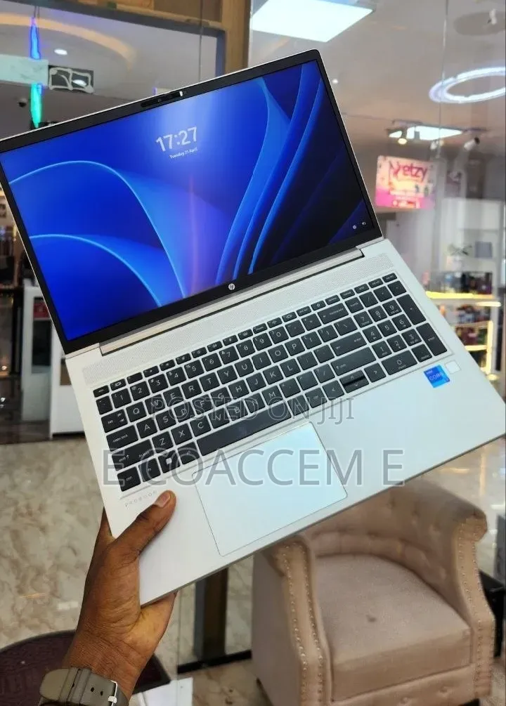 New Laptop HP 16GB Intel Core i7 SSD 512GB