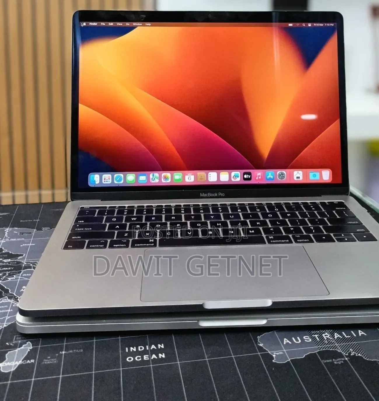 New Laptop Apple MacBook Pro 2017 16GB Intel Core i5 SSD 256GB