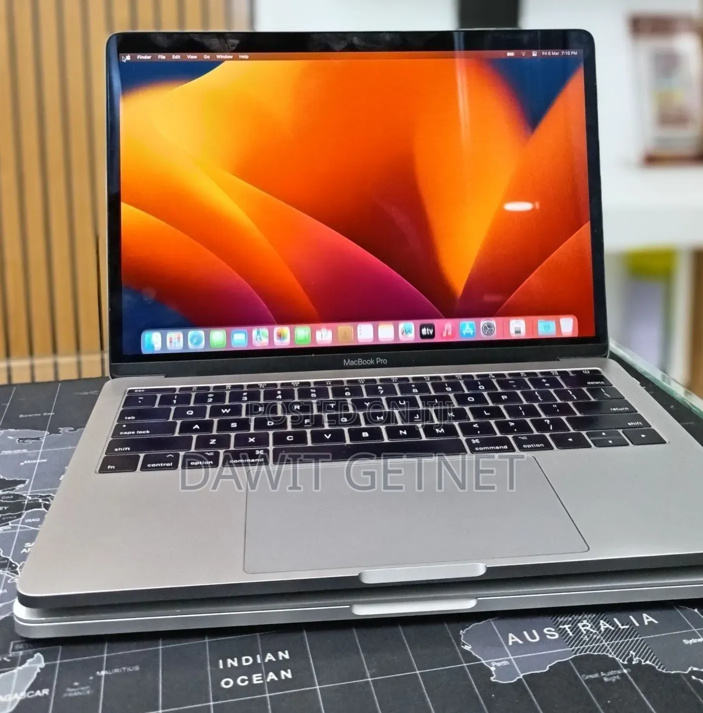 New Laptop Apple MacBook Pro 2017 16GB Intel Core i5 SSD 256GB