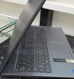 New Laptop Lenovo Ideapad 3 8GB Intel Core i5 SSD 512GB