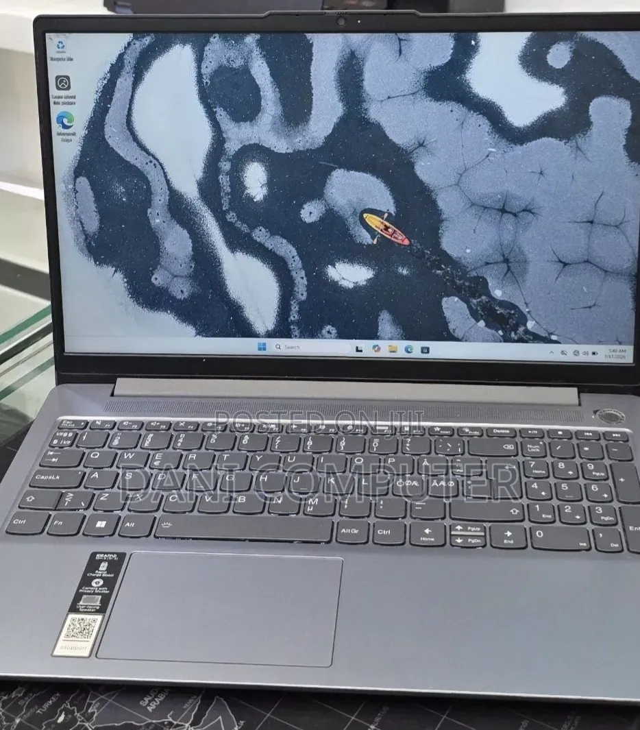 New Laptop Lenovo Ideapad 3 8GB Intel Core i5 SSD 512GB