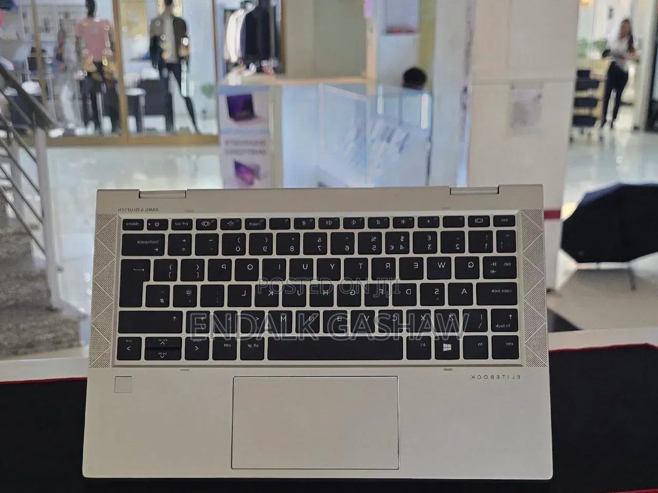New Laptop HP EliteBook 830 G8 16GB Intel Core i7 SSD 512GB
