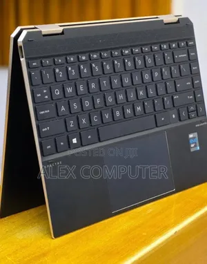 New Laptop HP Spectre X360 16GB Intel Core i7 SSD 512GB