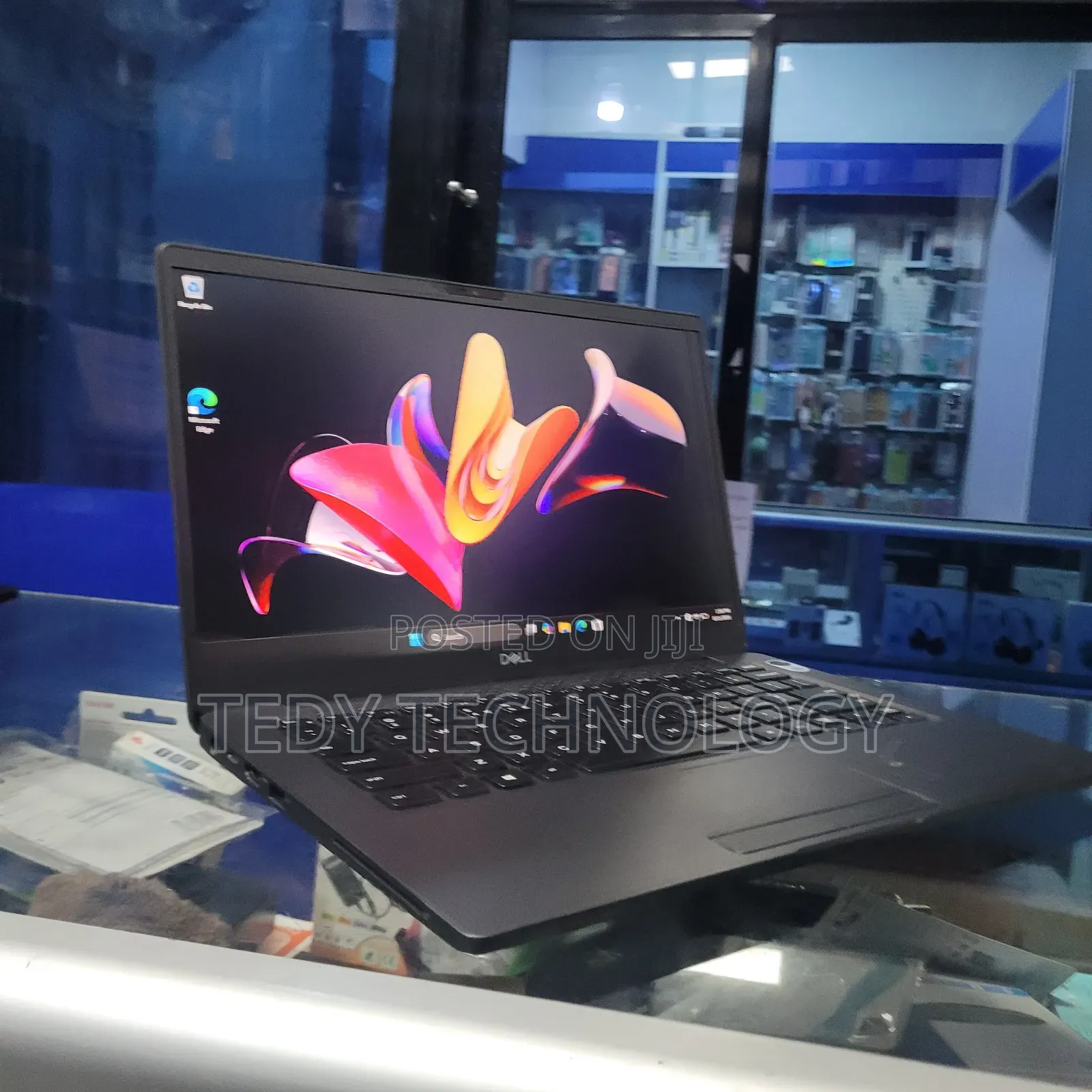 New Laptop Dell Latitude 5310 8GB Intel Core i5 SSD 256GB