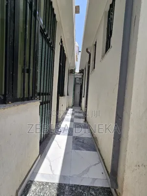 3bdrm House in Qerden Hassena, Akaky Kaliti for sale