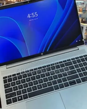 New Laptop HP 250 G10 16GB Intel Core i5 SSD 512GB