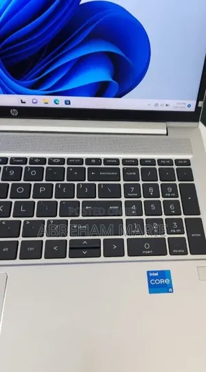 New Laptop HP 250 G10 16GB Intel Core i5 SSD 512GB