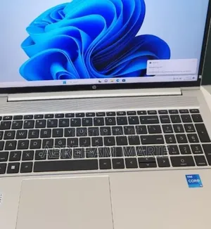 New Laptop HP 250 G10 16GB Intel Core i5 SSD 512GB