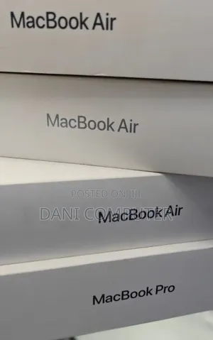 New Laptop Apple MacBook Pro 2025 M5 16GB Apple M5 Pro SSD 512GB