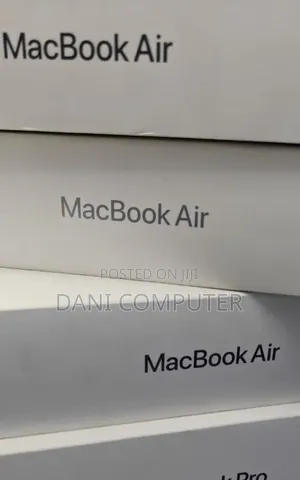 New Laptop Apple MacBook Pro 2025 M5 16GB Apple M5 Pro SSD 512GB