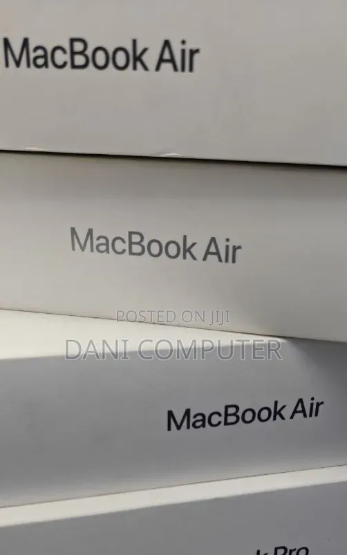 New Laptop Apple MacBook Pro 2025 M5 16GB Apple M5 Pro SSD 512GB