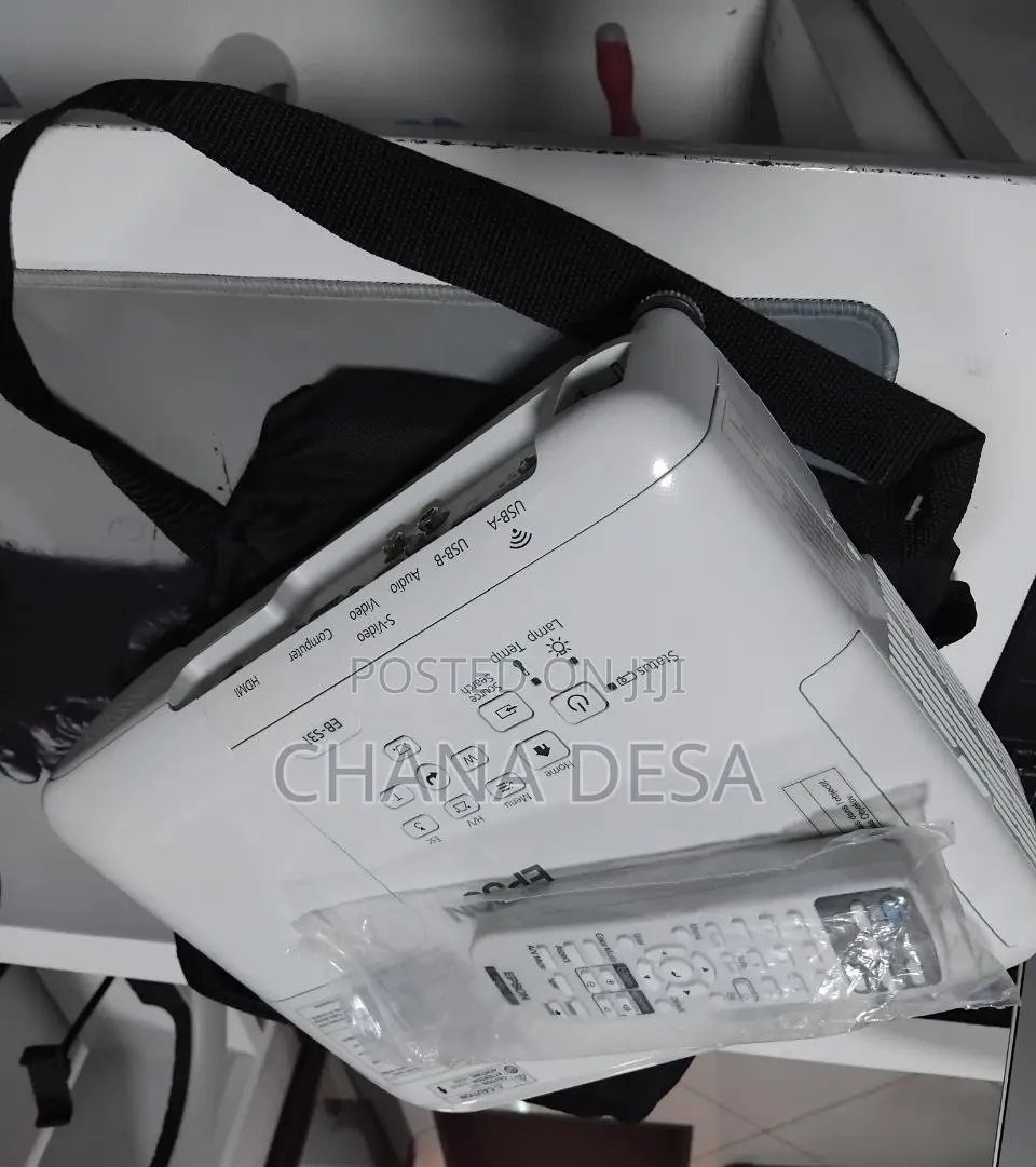 Epson EB-S31