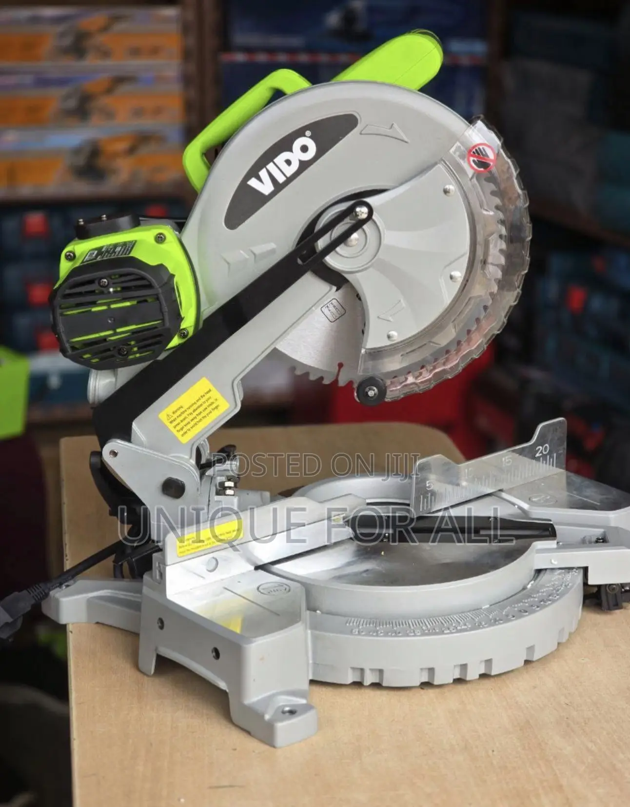 VIDO 1800W Miter Saw